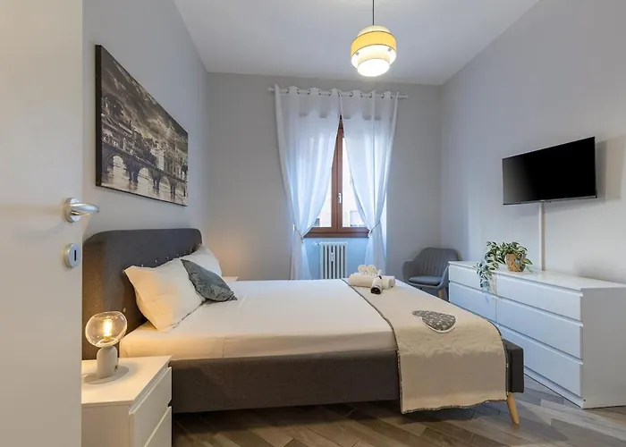 Pellegrini Spaciuos 2 Apartment *