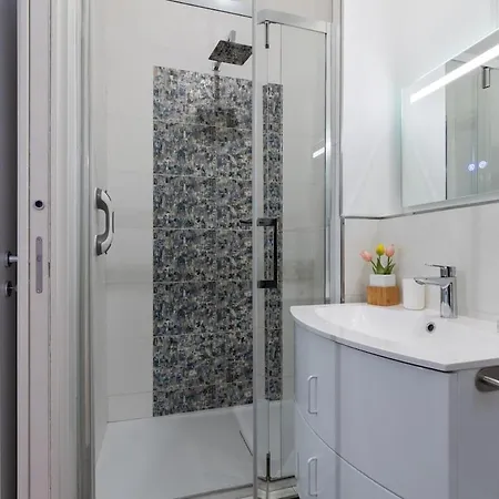 Pellegrini Spaciuos 2 Apartment