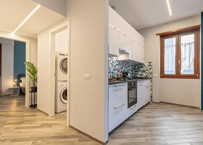 Apartamento Pellegrini Spaciuos 2 *